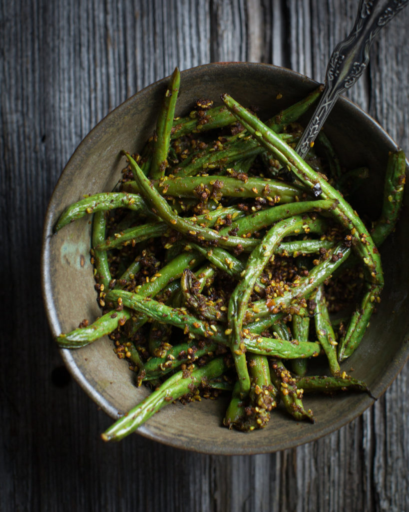 Firecracker green beans in a bowl