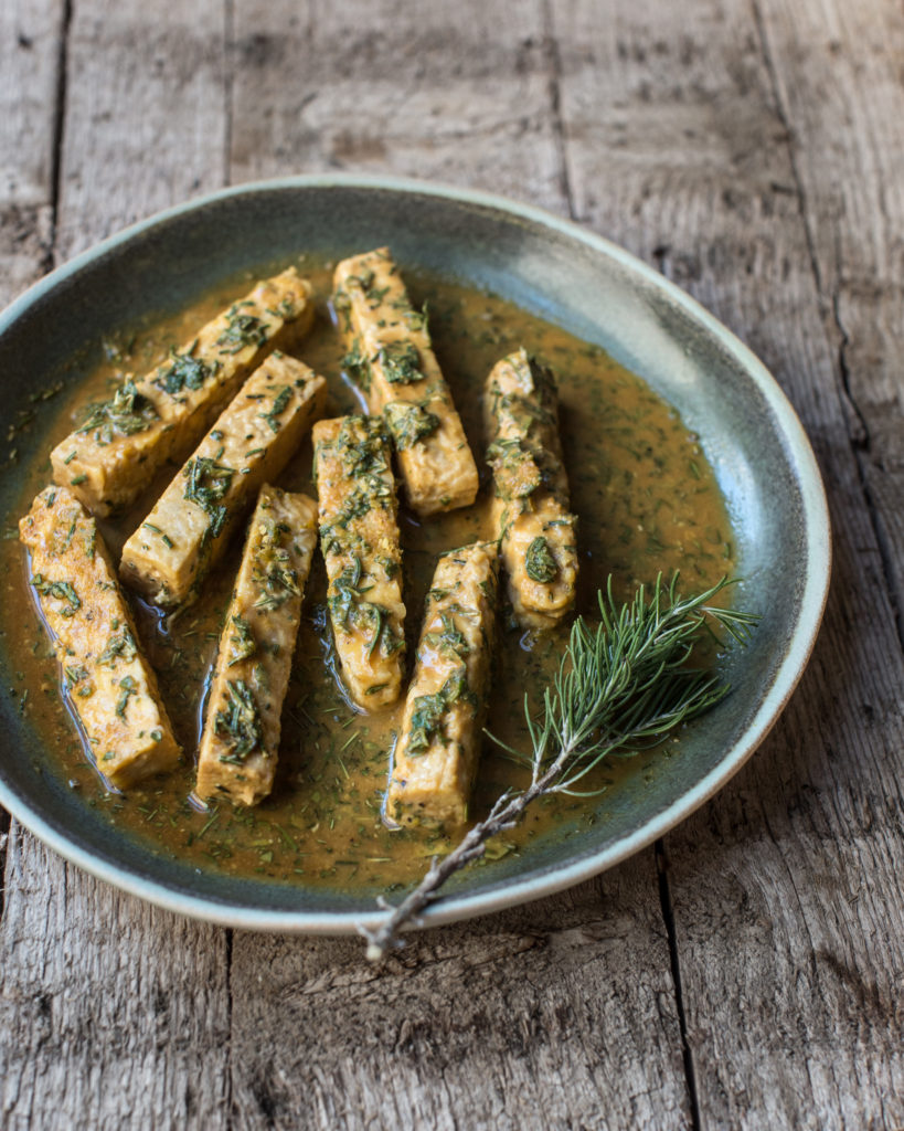 marinated grilled rosemary tempeh 