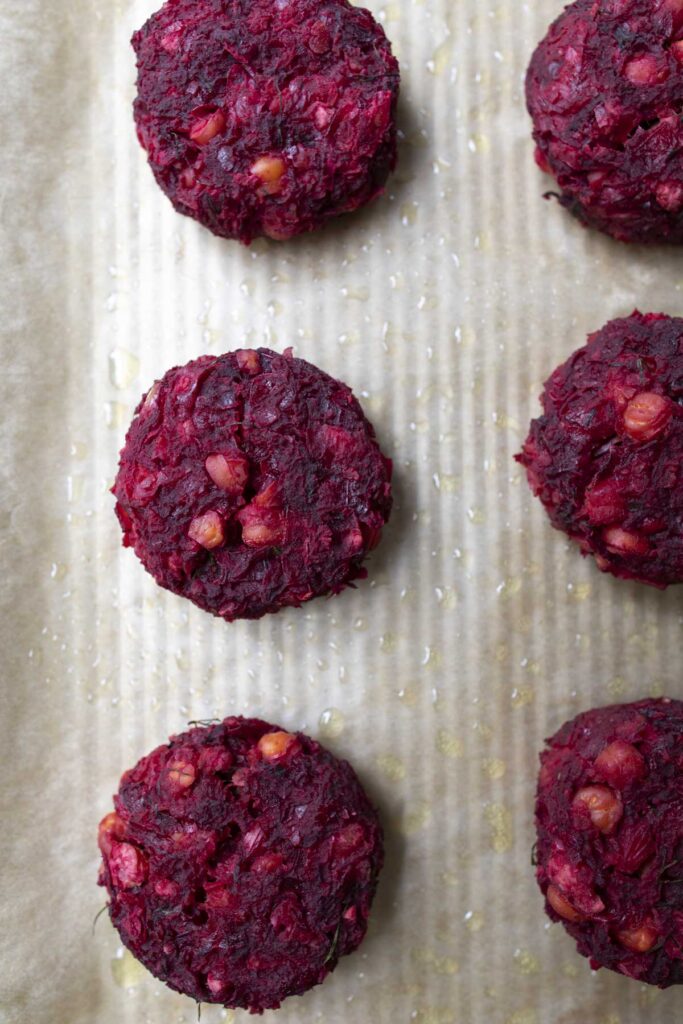 baked beet chickpea date cakes 